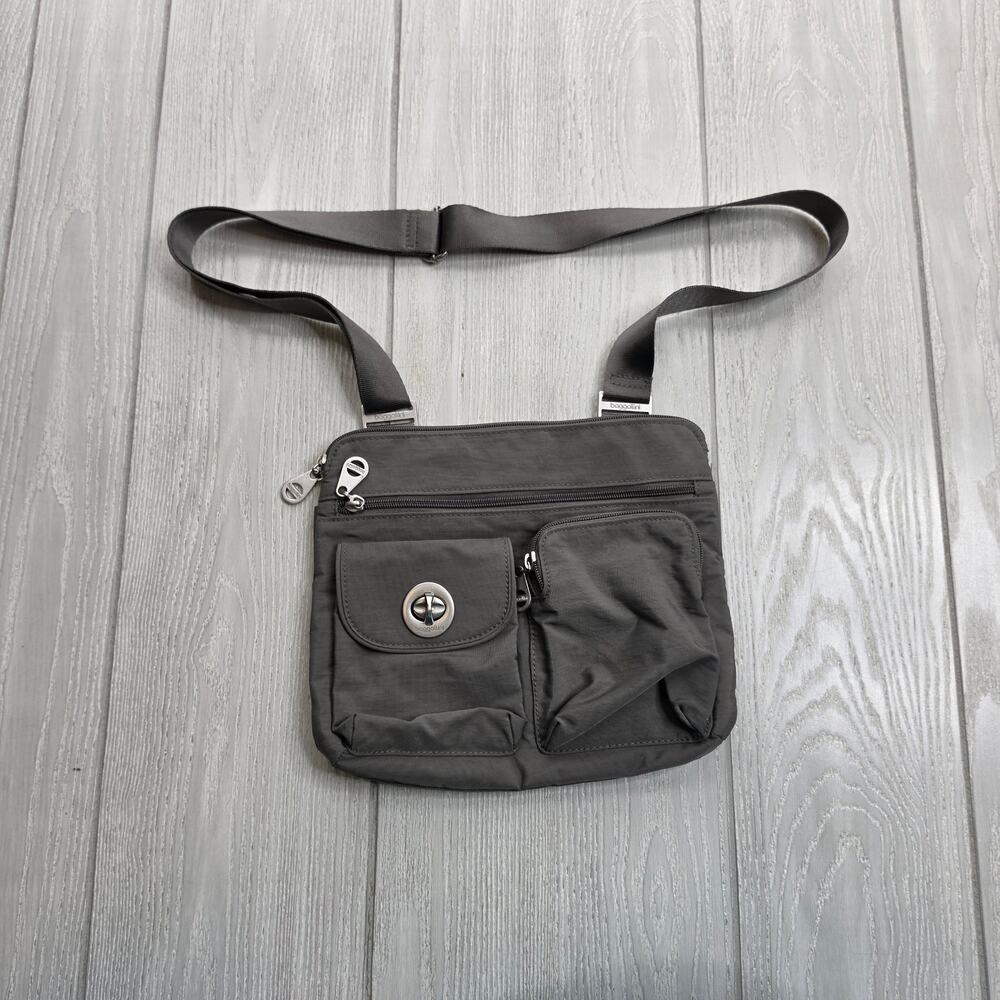 Baggallini Charcoal Gray Nylon Crossbody Bag Travel Purse Pockets